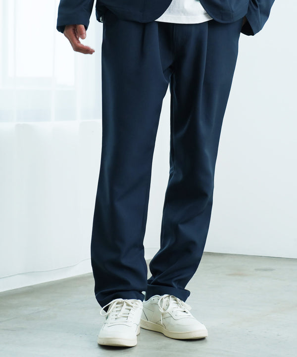 ネイビー MODEL : KAI 181cm 68kg Lsize